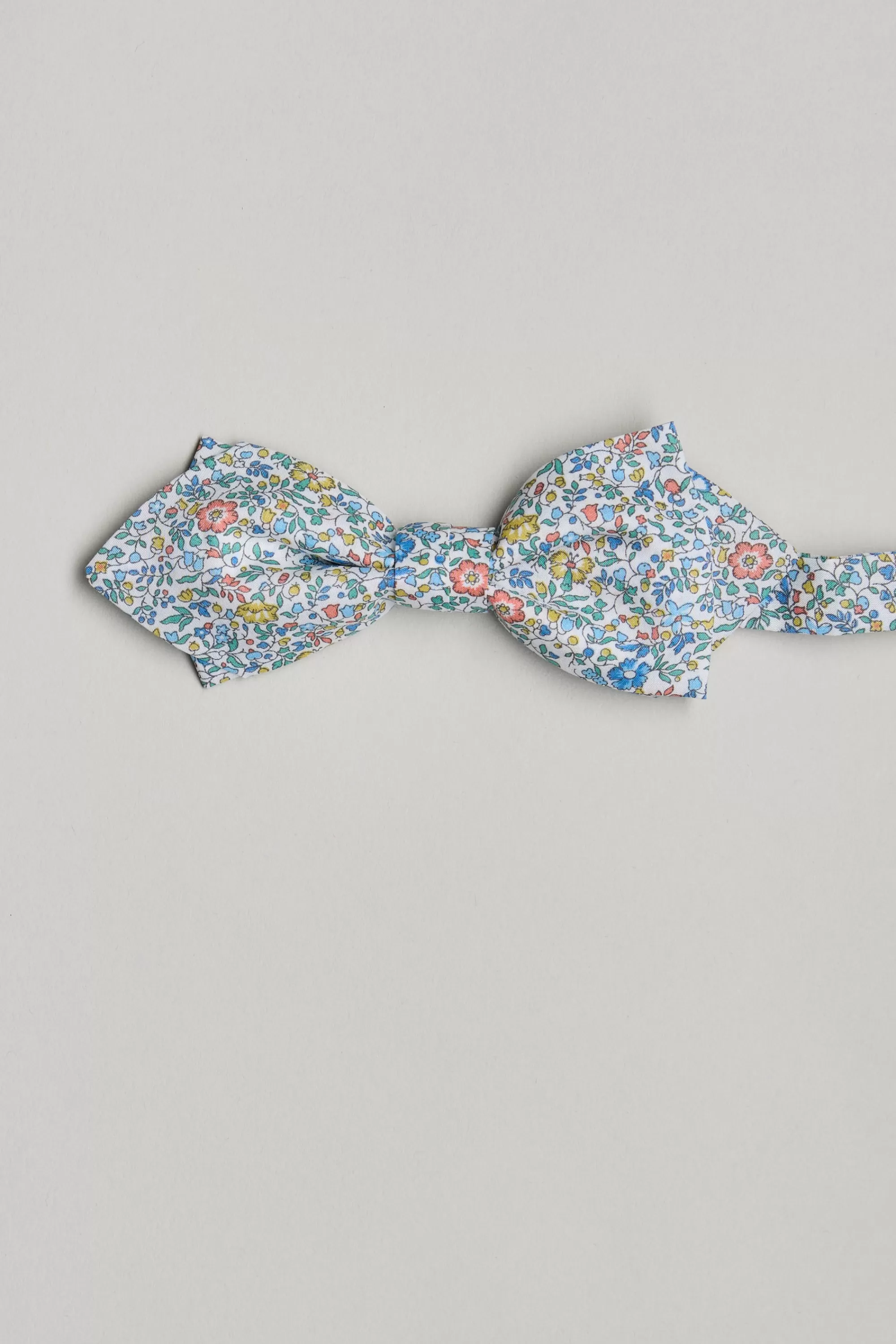 Barkers Ties & Bow Ties | Suiting Accessories^Katie And Millie Liberty Bowtie