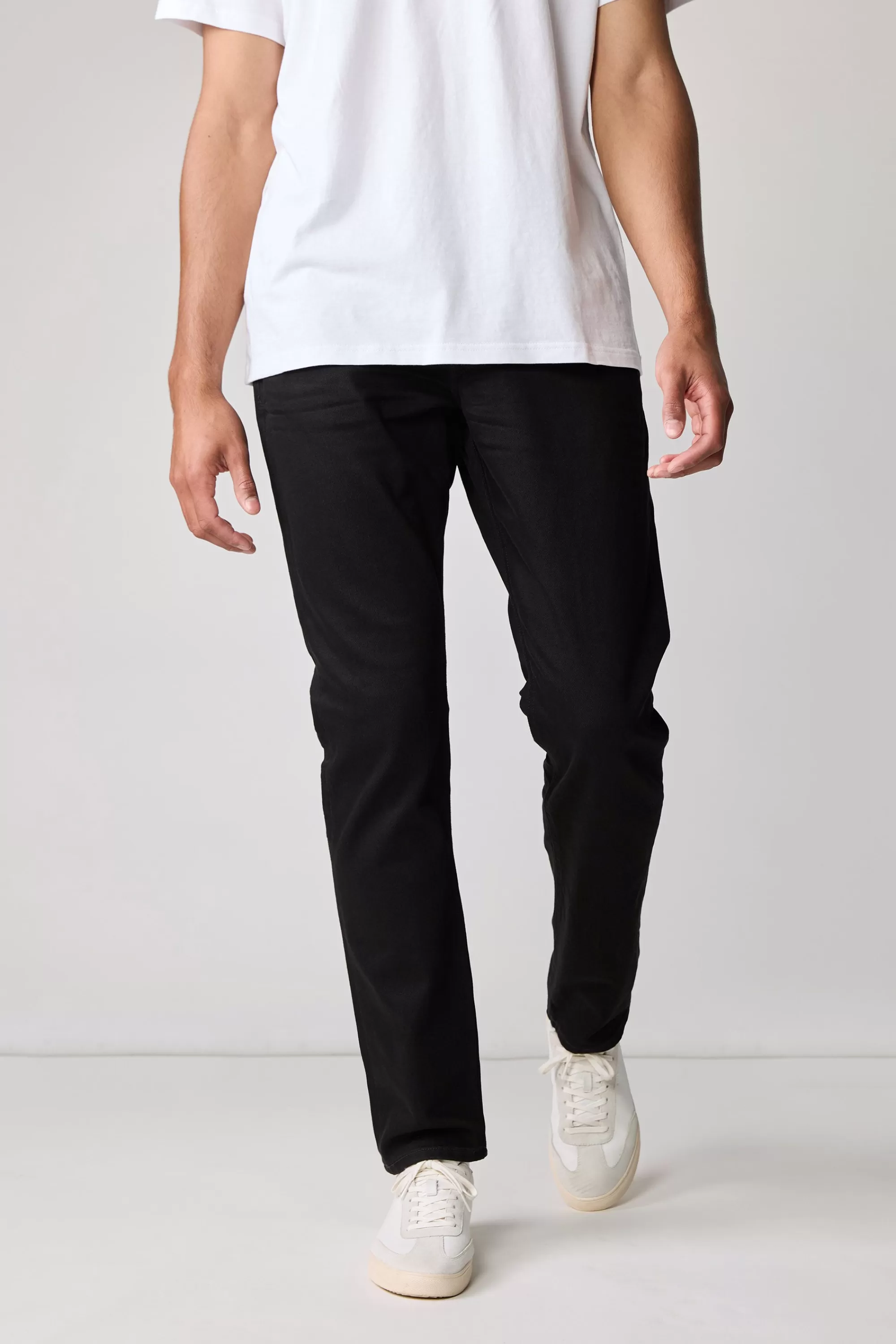 Barkers Tapered Fit Jeans | Slim Fit Jeans^Nomad Denim Taper Jeans