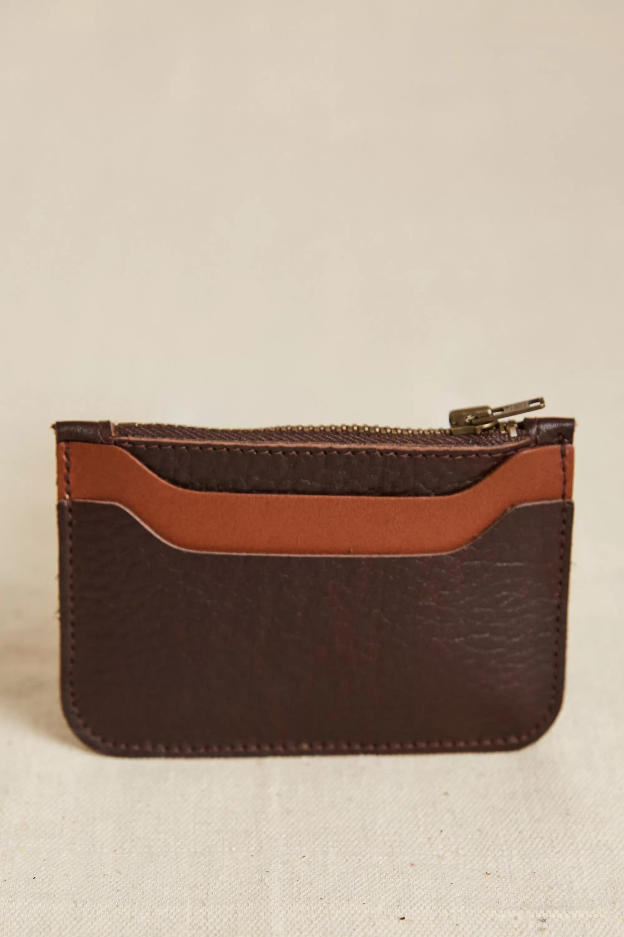 Barkers Leather Goods | Wallets^Parisian Leather Zip Wallet