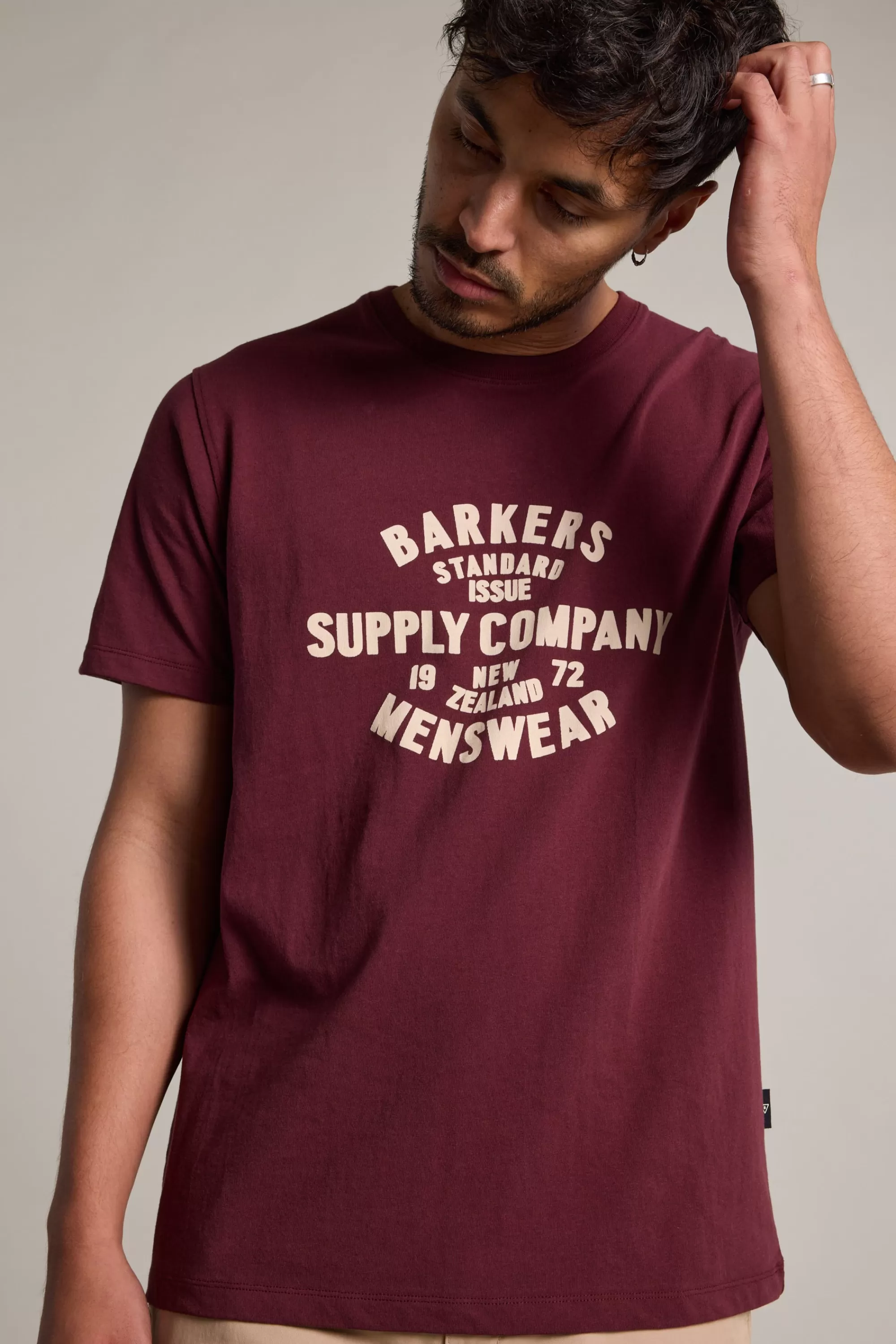 Barkers Graphic & Stripes^Standard Issue Print Tee BURGUNDY