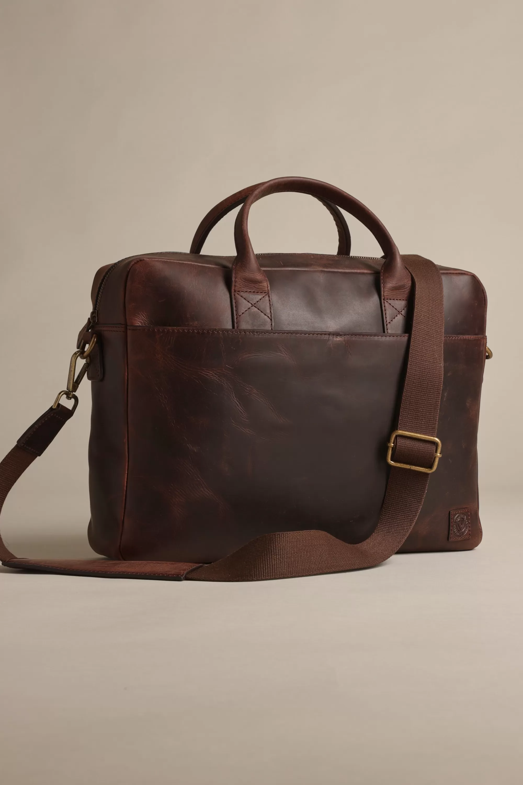 Barkers Leather Goods | Bags & Luggage^Wilkinson Leather Laptop Bag WALNUT BROWN